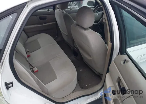 2006 Ford Taurus Se z USA, uszkodzony, nr VIN 1FAFP53U96A194277